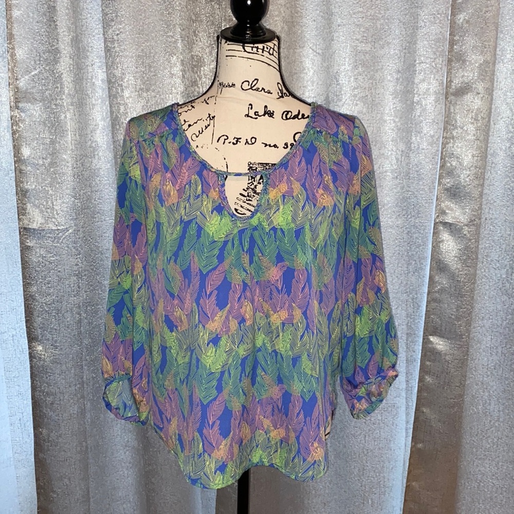 EUC American Eagle Blouse Size Medium